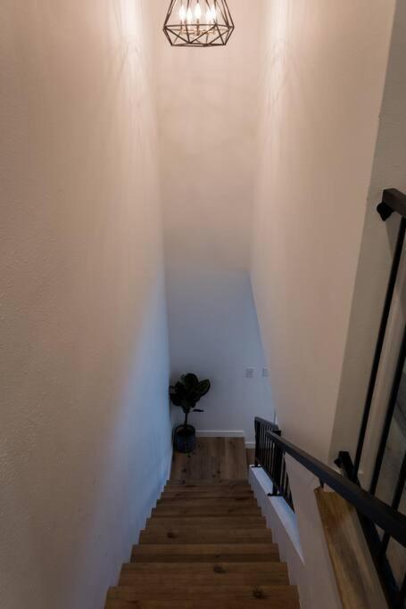 Stylish 2 Bed 1 And Half Bath Apartment Near Sofi Stadium, Lax, Forum Inglewood Luaran gambar